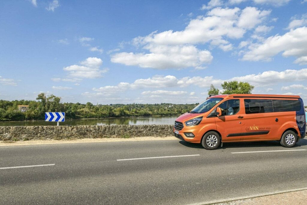 van-amenage-ford-nugget-plus (6)