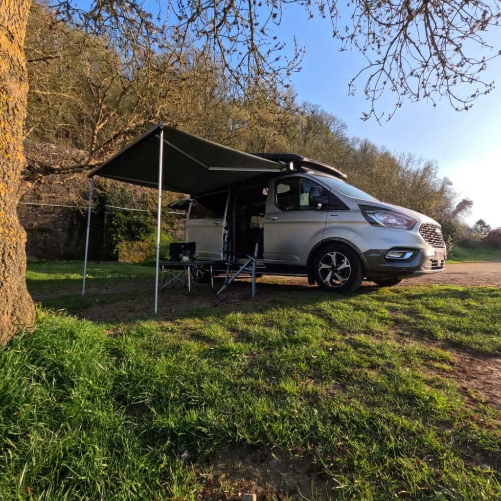 Ford Nugget Plus Silver - Image 14